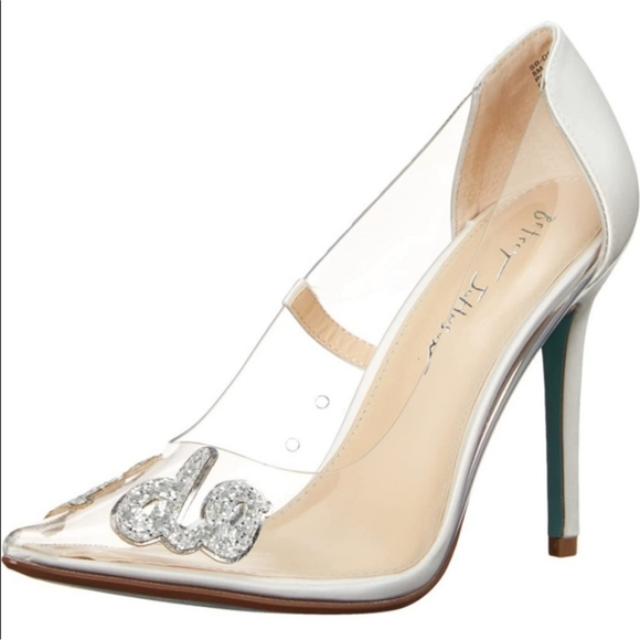 Betsey Johnson Shoes - Betsey Johnson “I Do” Demi Bridal Heel Size 6.5M